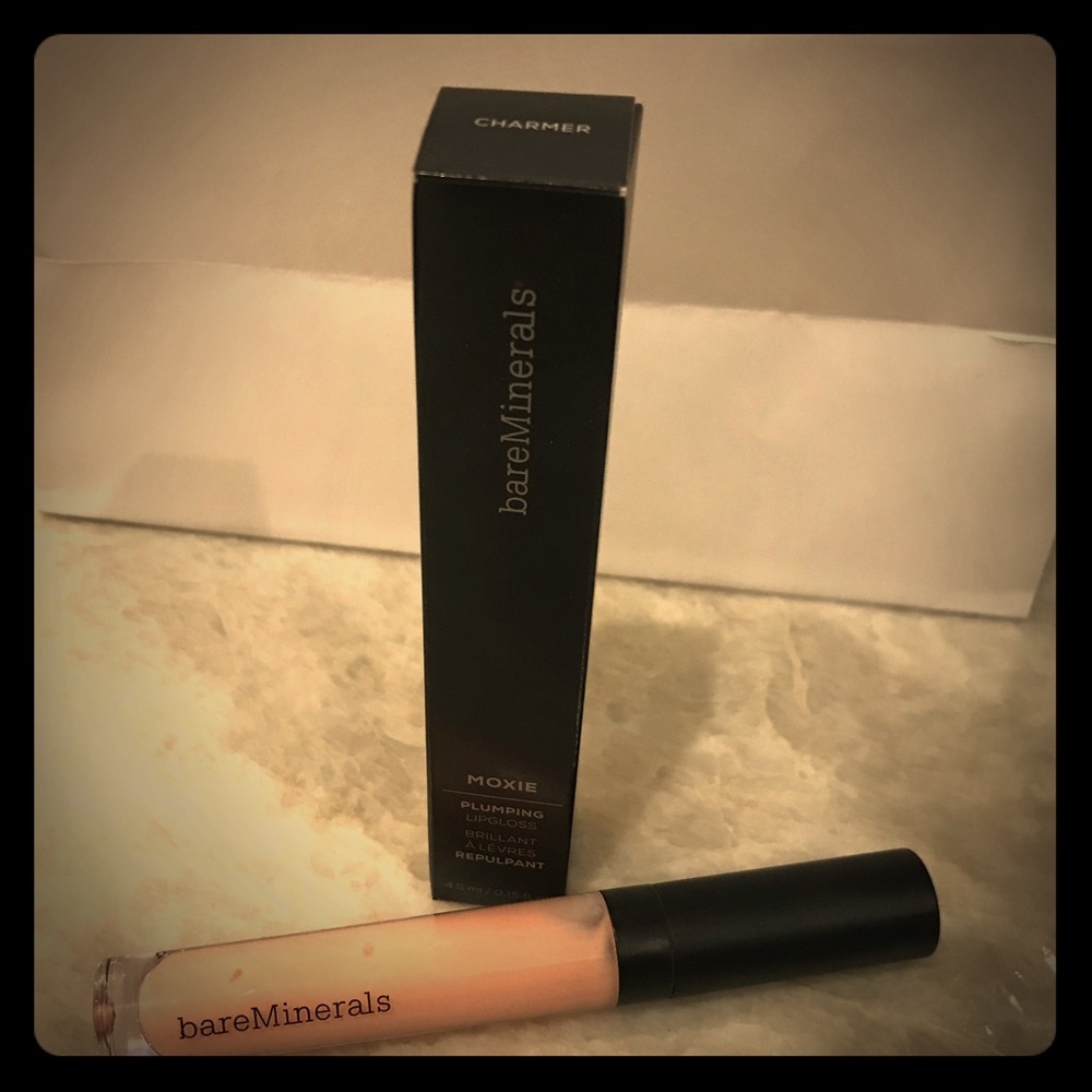 Sold OUT Marvelous moxie charmer lipgloss